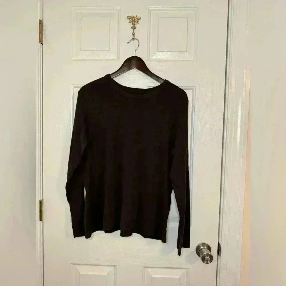 LAND’S END, basic brown long sleeve tshirt, good used condition, size XL